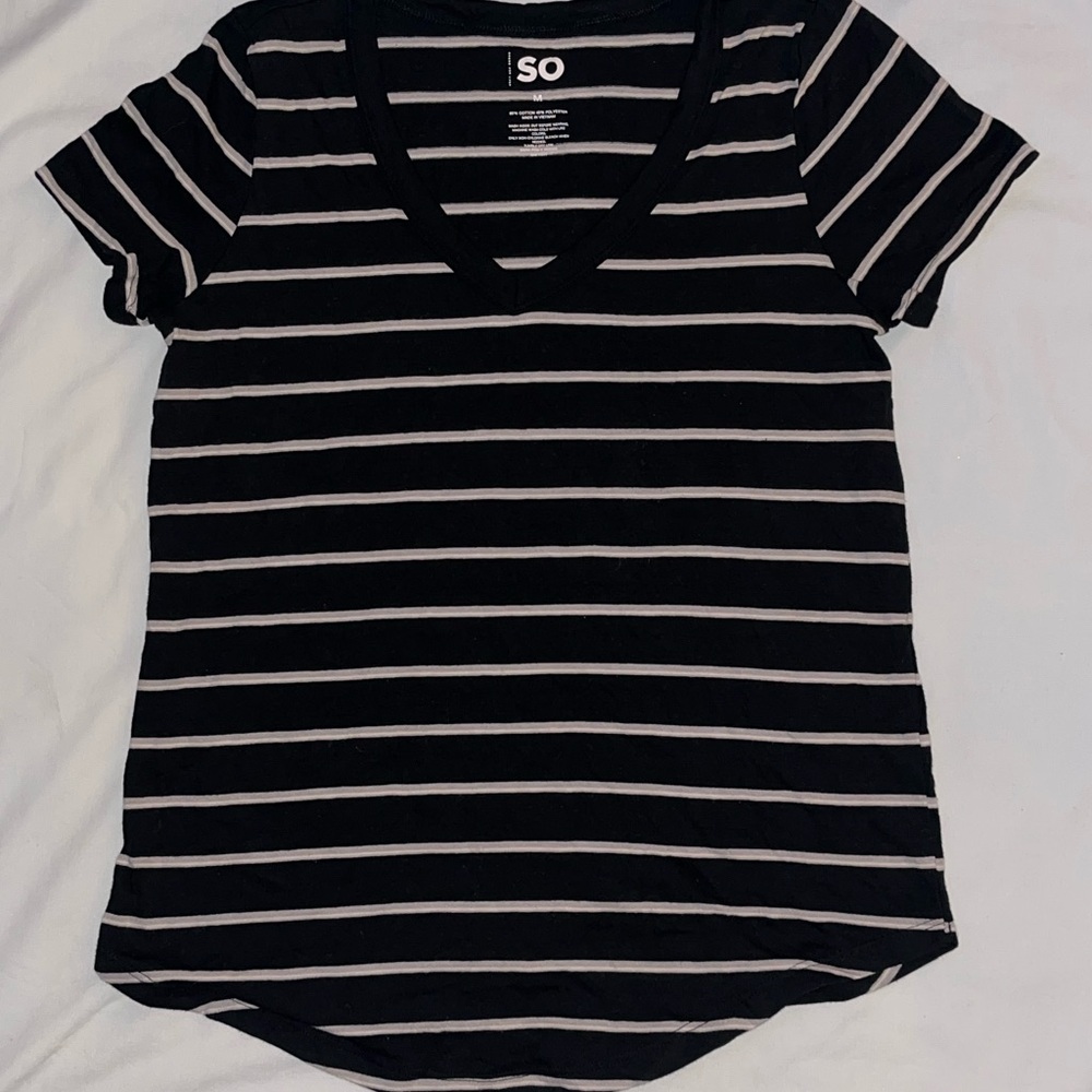 SO Black and White Fitted V-Neck T-Shirt